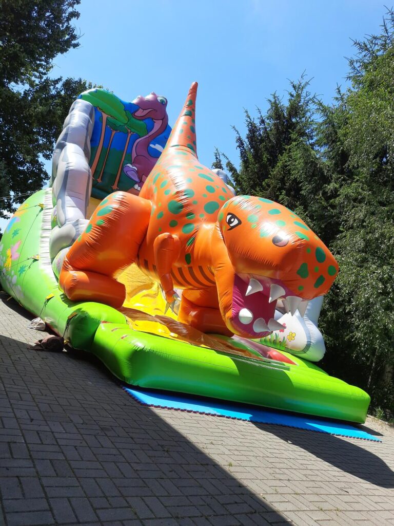 Dmuchana zjeżdżalnia na wynajem - Dinozaur