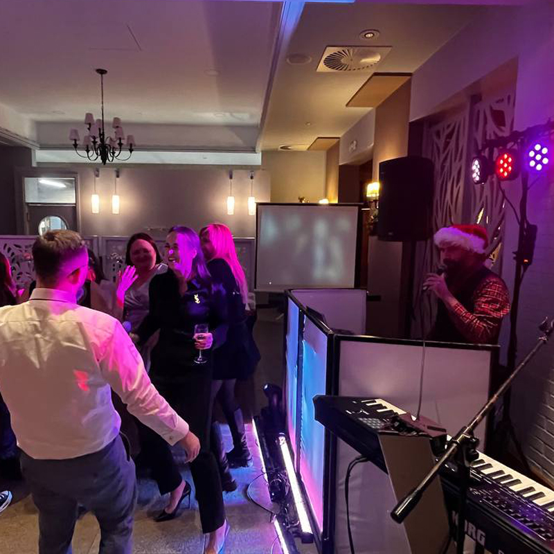 Organizacja karaoke na event - wynajem karaoke - Warszawa
